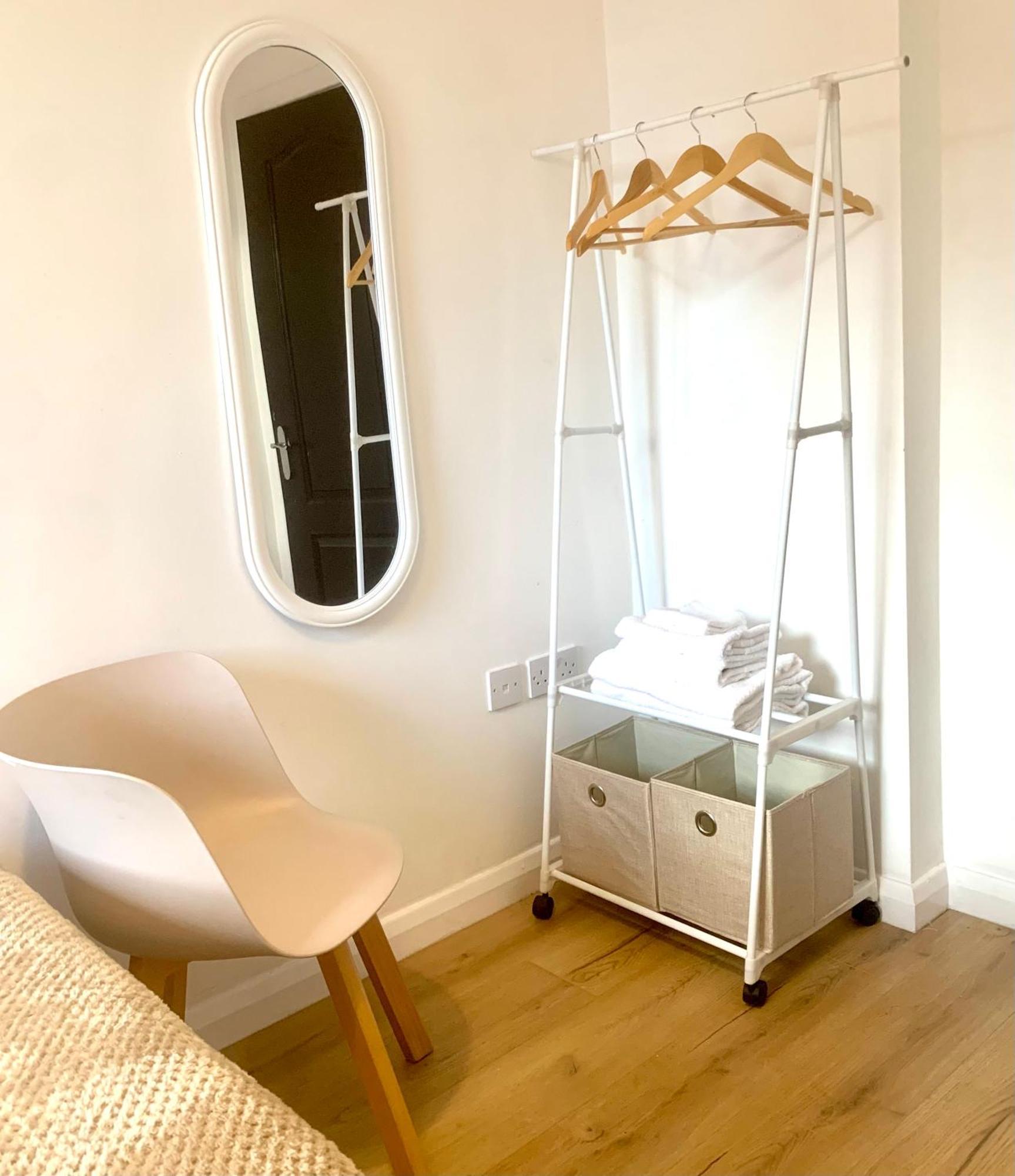 Large Stylish 3 Bedroom City Centre Apartment Free Secure Parking ليفربول المظهر الخارجي الصورة
